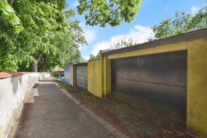 Photo 9- click for photo gallery